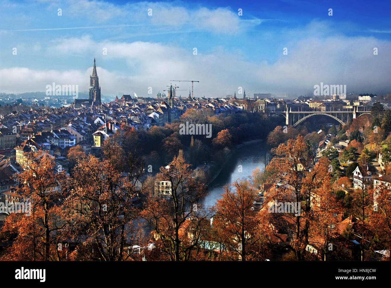 Blick auf die Altstadt ("Altstadt") von Bern, von Rosengarten, Schweiz Stockfoto