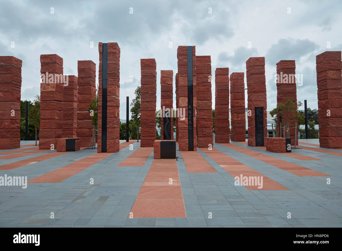Australian Memorial Anzac Square, Pukeahu / National War Memorial Park, Wellington, Nordinsel, Neuseeland Stockfoto