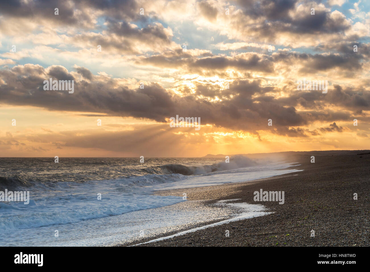 Der Norfolk-Küste und der Blick östlich von der Norfolk Coast Path (Peddars Way), in der Nähe von Cley Next am Meer, Norfolk UK Stockfoto