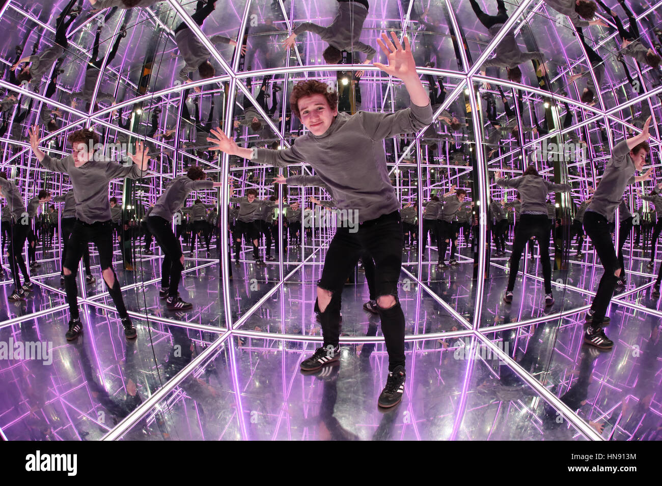 Spiel der Throne Schauspieler Art Parkinson während des Starts von Seachtain Na Gaeilge le Energia (Energia irischen Sprachwoche) bei Facebook HQ in Dublin. Stockfoto