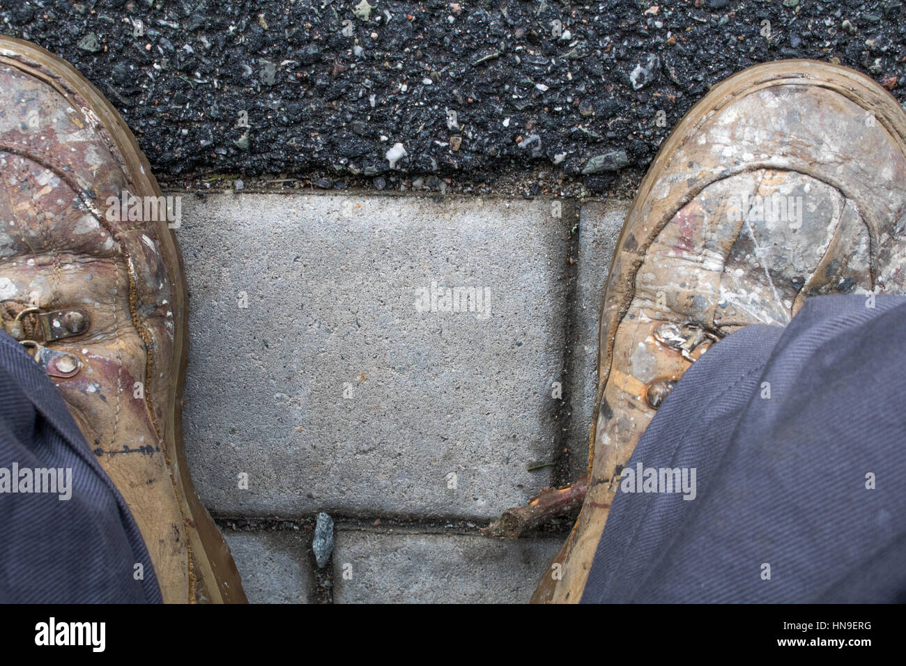 Arbeitnehmer-Schuhe Stockfoto