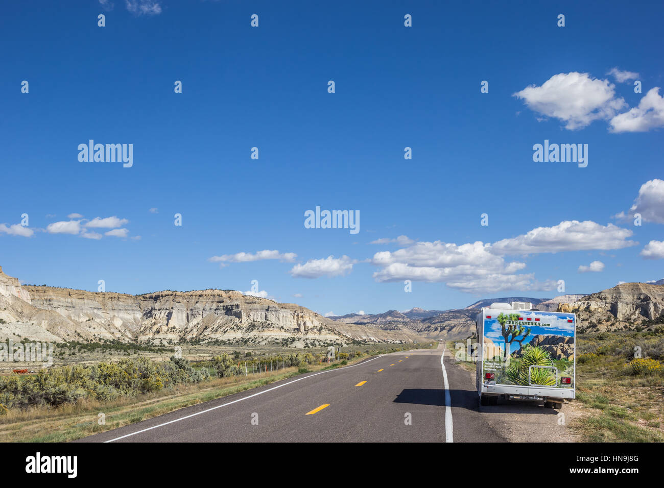 Wohnmobil auf Highway 12 in Utah, USA Stockfoto