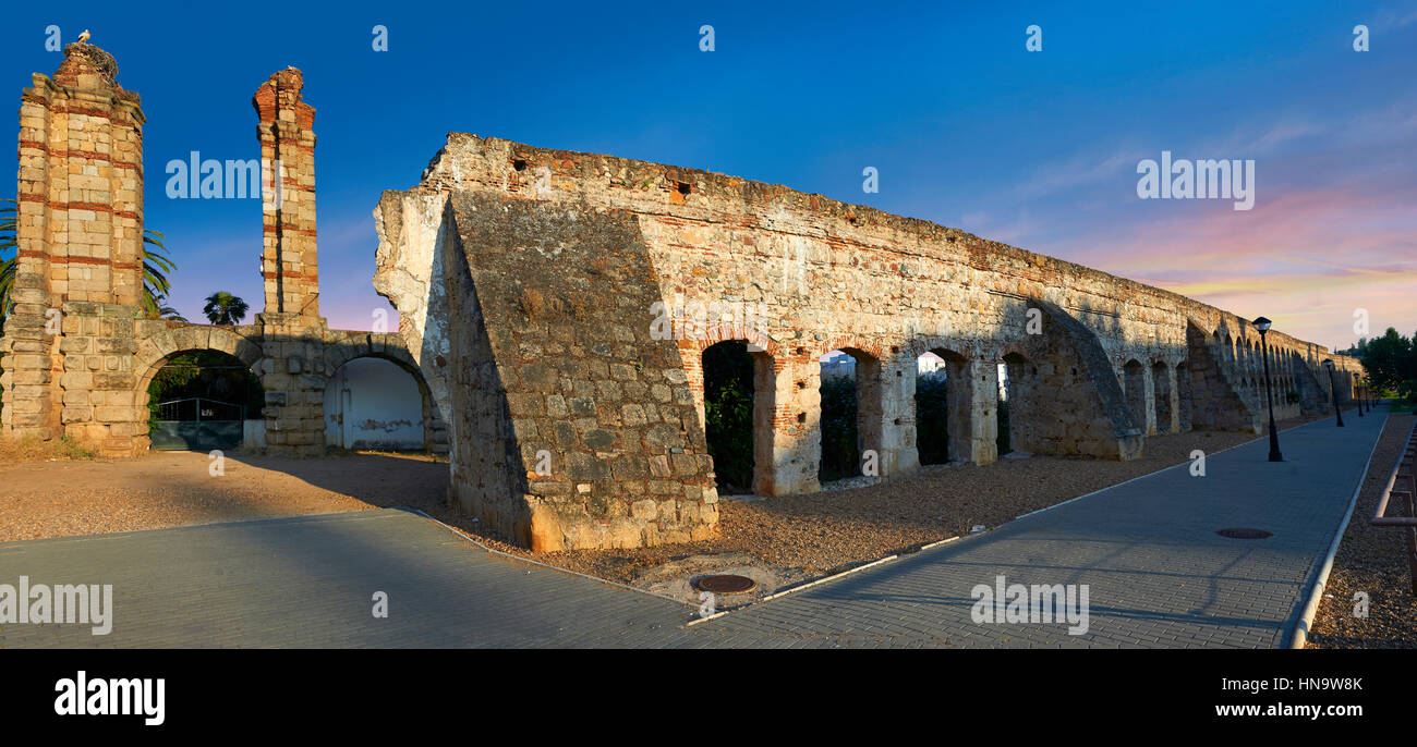 Los Milagros Aquaduct der römischen Kolonie Emerita Augusta, Mérida, Extremadura, Spanien Stockfoto