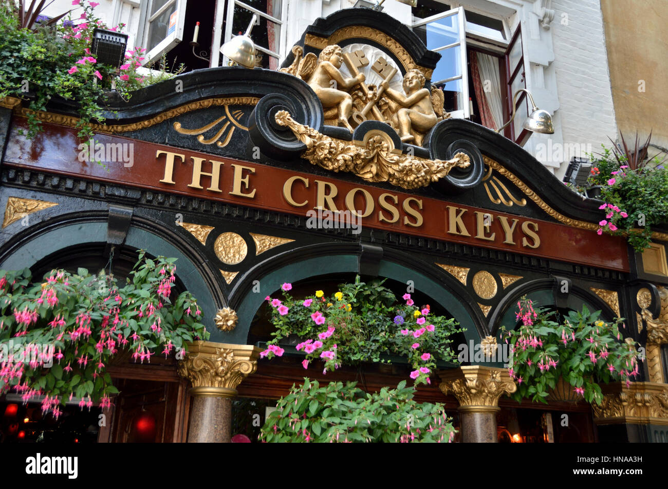 Der Cross Keys Pub in Covent Garden, London, UK. Stockfoto