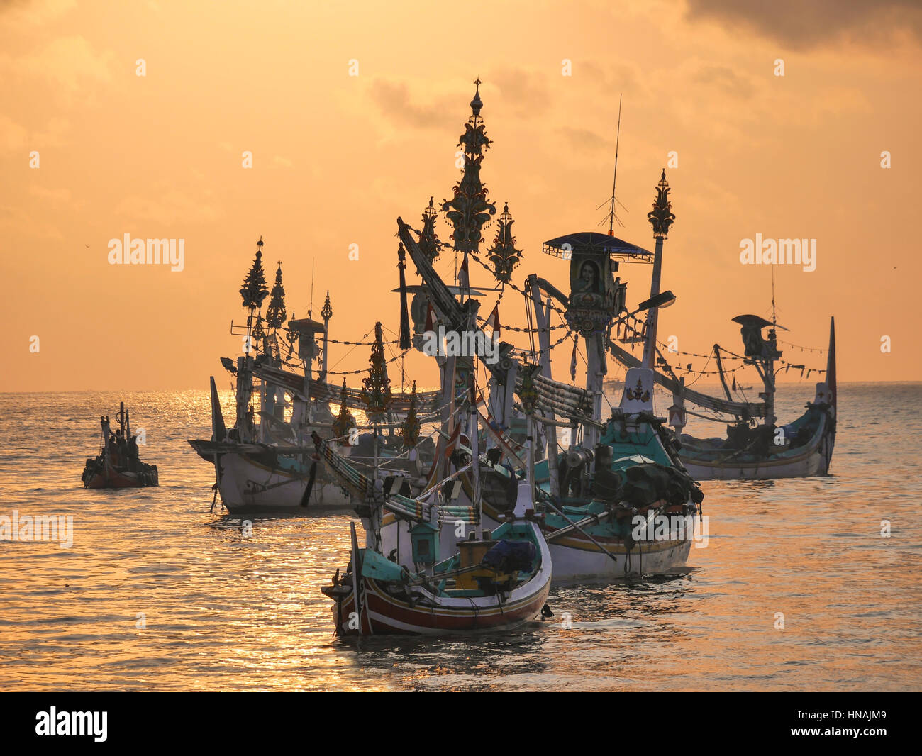 Indonesien, Ost-Java, Banyuwangi, Muncar Hafen. Eine traditionelle Hafen in Banyuwangi, Indonesien. Stockfoto