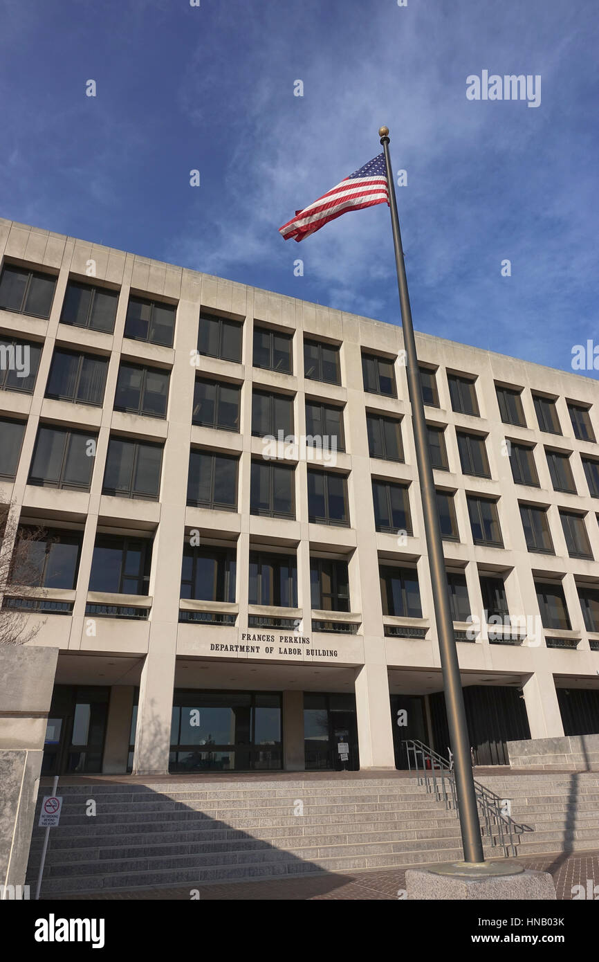 U.S. Department of Labor Gebäude, melden Sie sich über Eingang, außen, Washington DC, Constitution Avenue. Francis Perkins Gebäude. Stockfoto