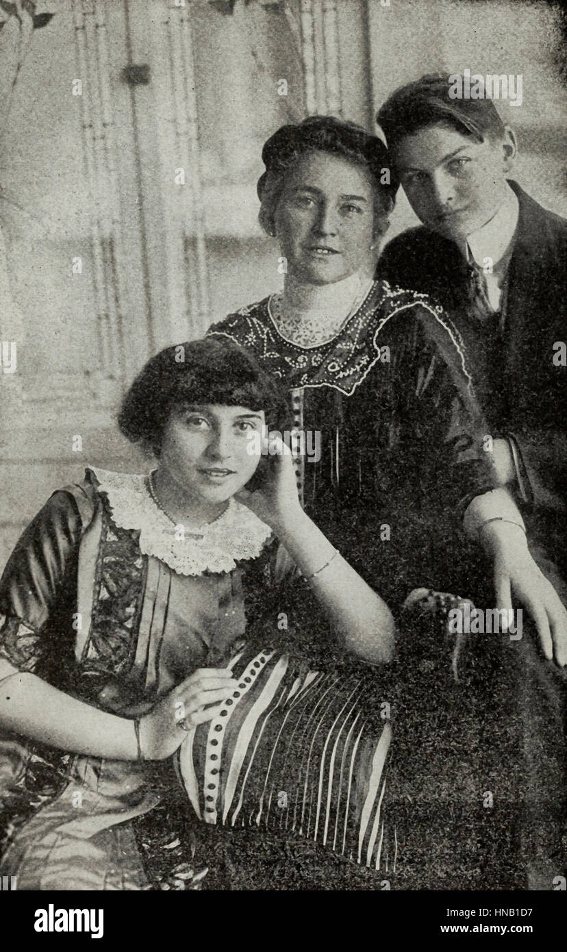 Frau Ida Hippach und Tochter Jean, beide von der Titanic gerettet wurden Stockfoto