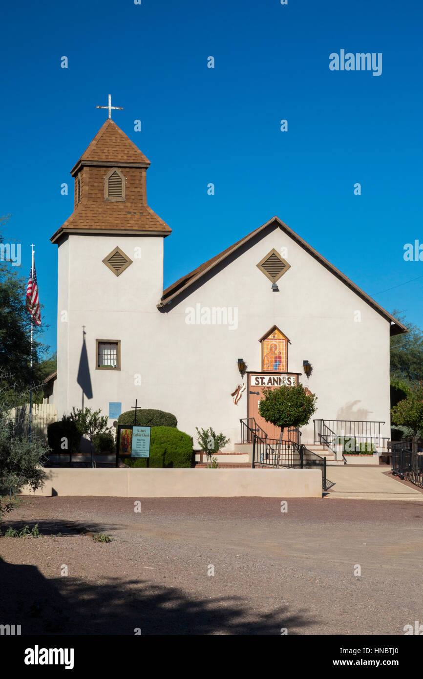 Tubac, Arizona - St.-Annen Kirche, angrenzend an Tubac Presidio State Historic Park. Die Kirche wurde im Jahre 1929 auf der Grundlage von eine antike gebaut. Stockfoto