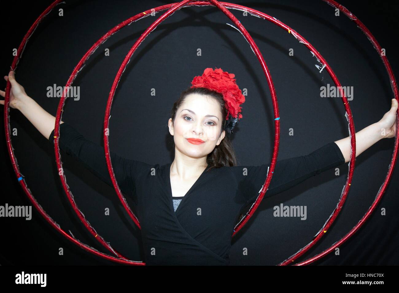 Hula Hoop Ring Benutzen Stockfotos Und Bilder Kaufen Alamy