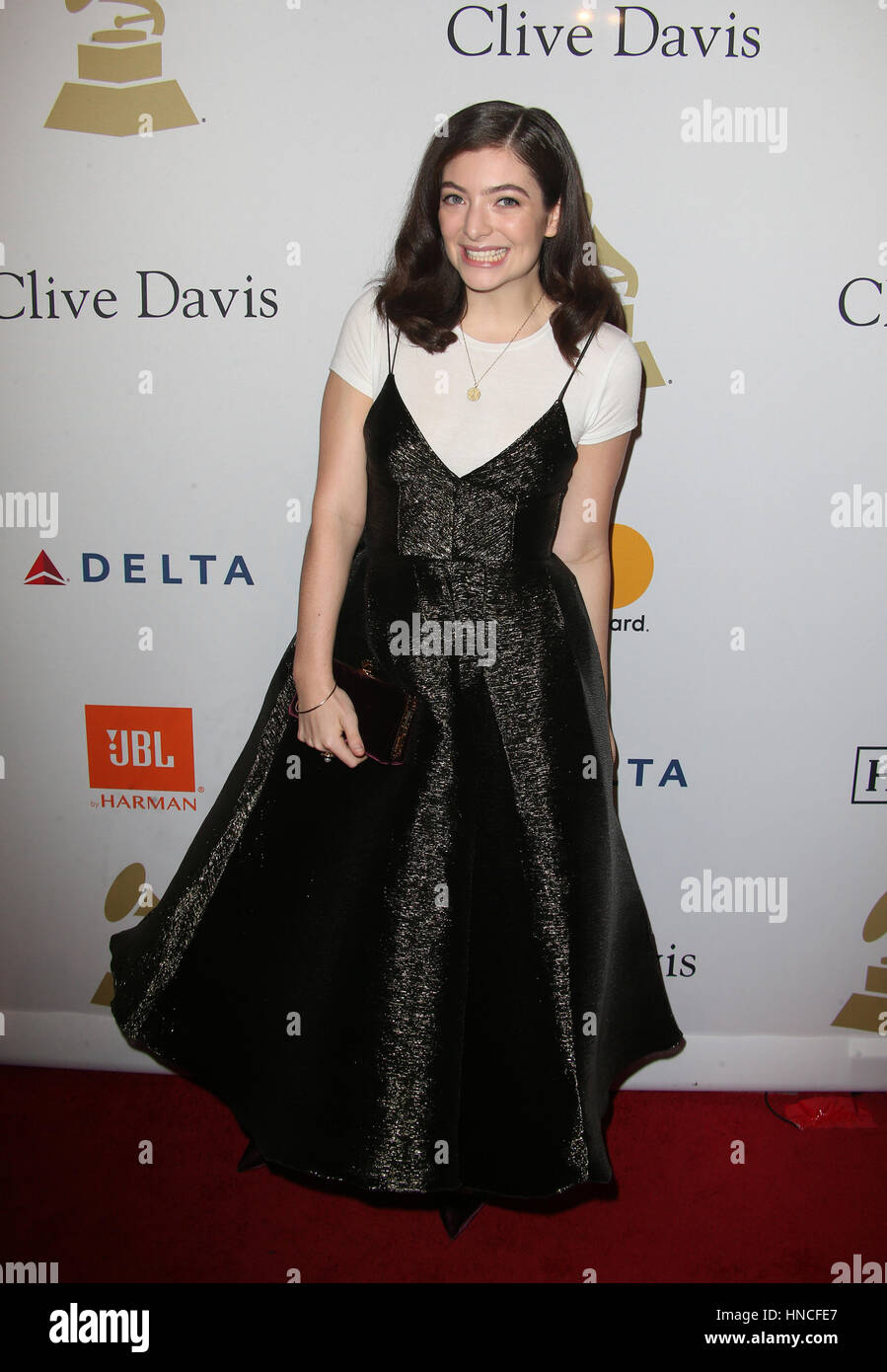 Beverly Hills, CA. 11. Februar 2017. Lorde, Pre-GRAMMY-Gala und Gruß an Industrie Ikonen Debra Lee im Beverly Hilton Hotel In Kalifornien am 11. Februar 2017 zu Ehren. Stockfoto