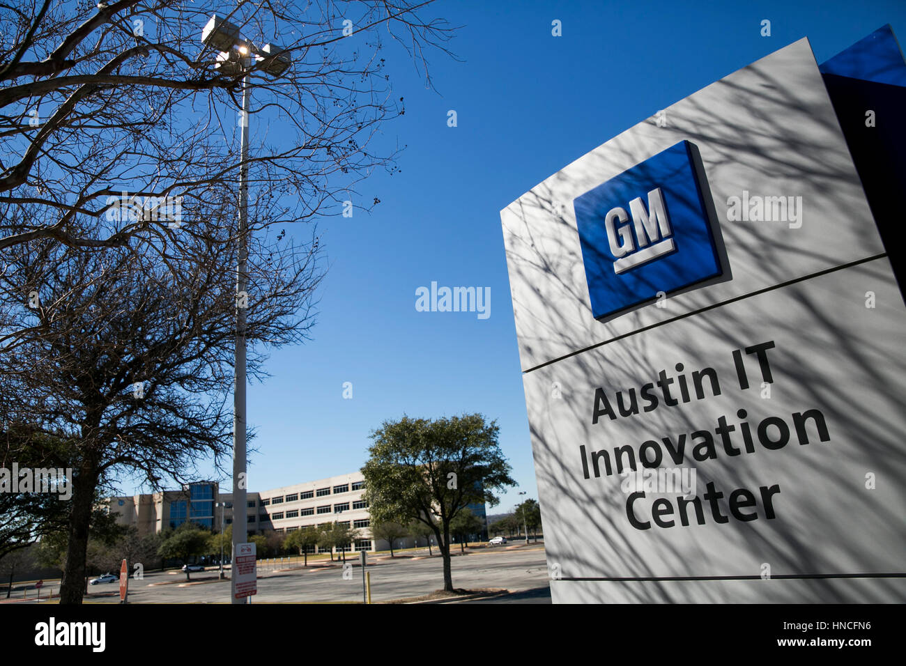 Ein Logo Zeichen außerhalb der General Motors (GM) Austin IT Innovation Center in Austin, Texas am 28. Januar 2017. Stockfoto