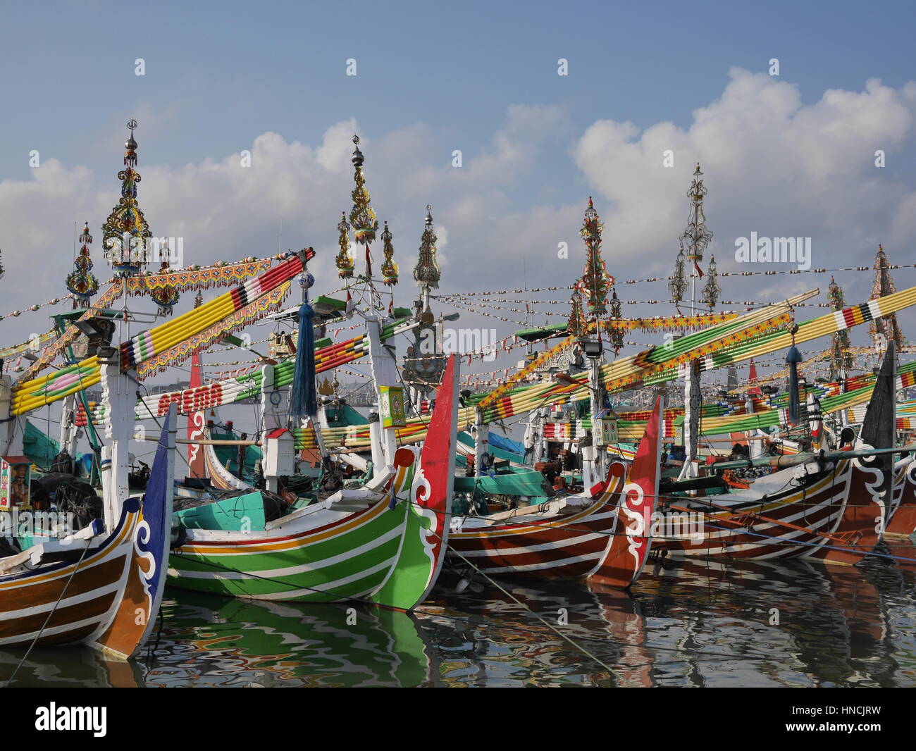 Indonesien, Ost-Java, Banyuwangi, Muncar Hafen. Eine traditionelle Hafen in Banyuwangi, Indonesien. Stockfoto