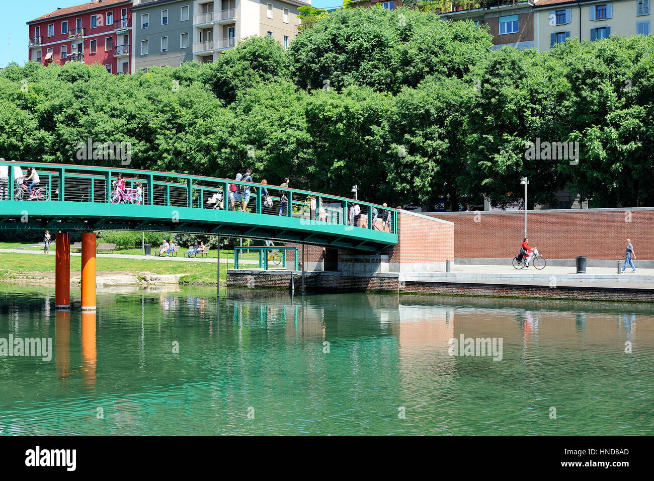 Mailand Italien Darsena Am Naviglio Grande Stockfotografie Alamy