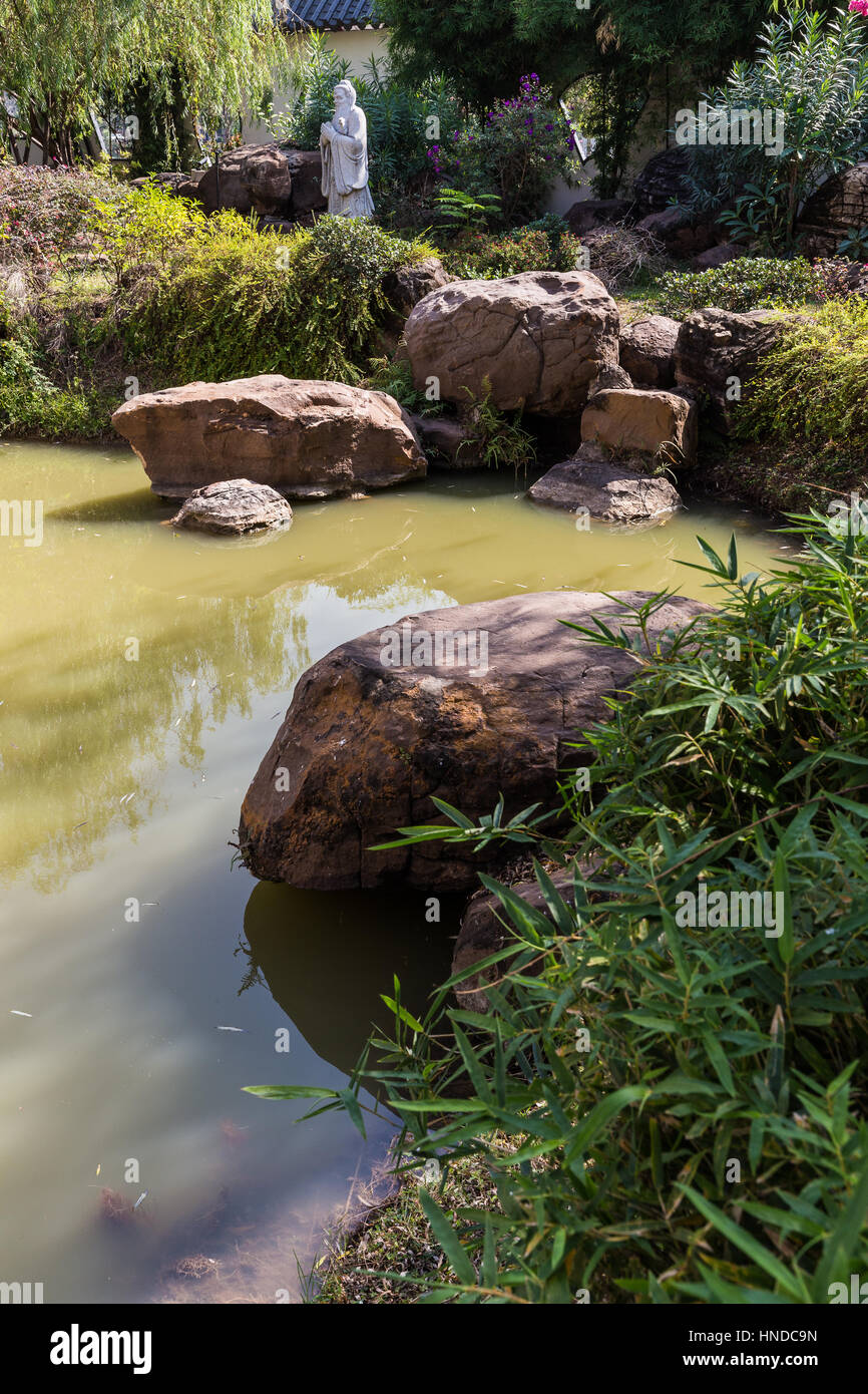 Garten der Moral bei Thai-Chinese Cultural Centre - The Thai-Chinese Cultural Centre in Udon Thani eröffnet im Januar 2013. Sein Ziel ist die Lebensmittelherstellung Stockfoto