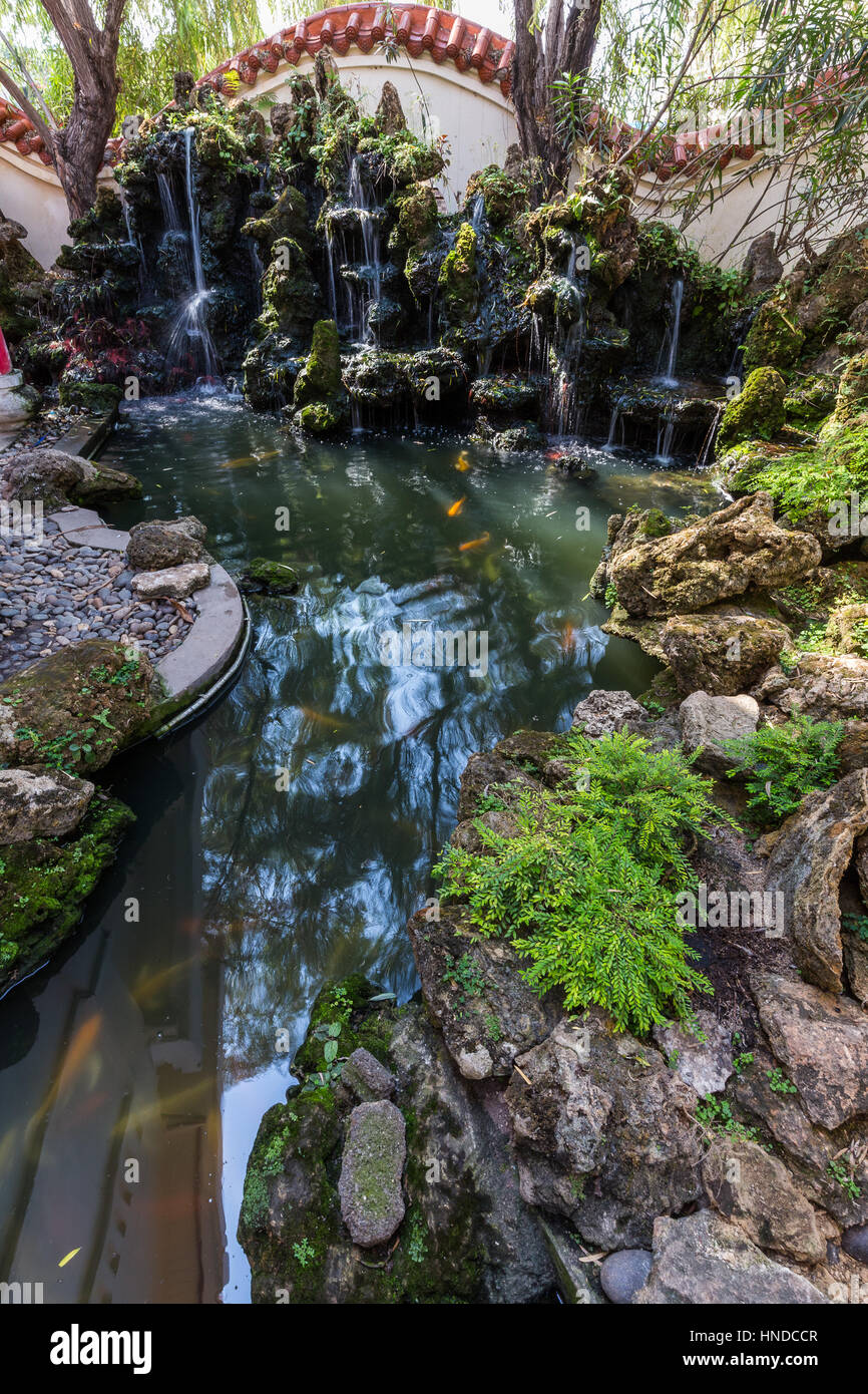 Das Thai-Chinese Cultural Centre in Udon Thani wurde im Januar 2013 eröffnet. Ziel ist die Erhaltung der Kunst, Kultur, Lifestyle und philosophische princ Stockfoto