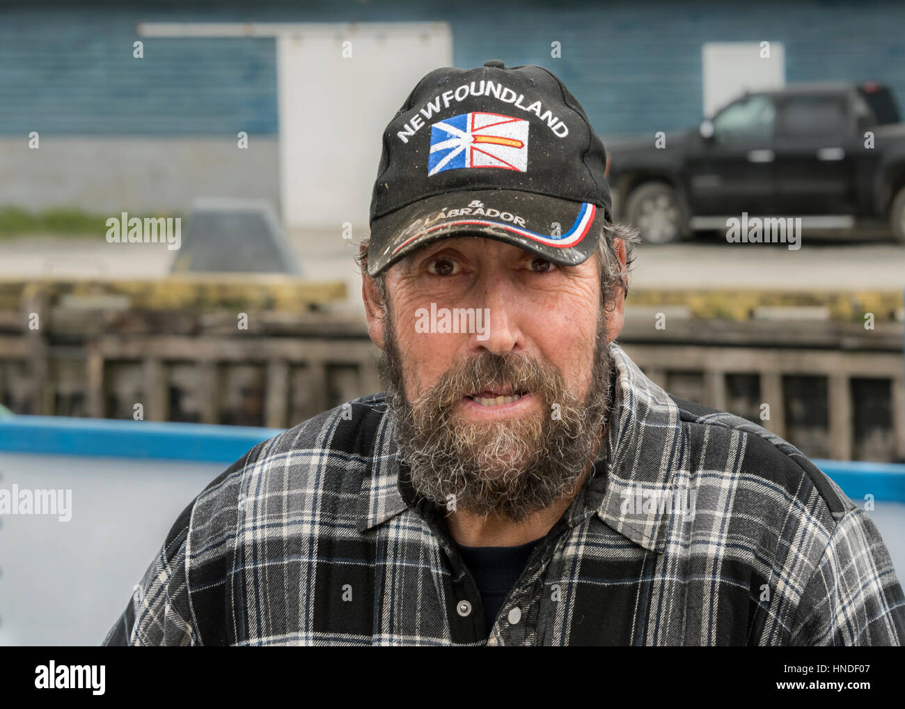 Fischer in Neufundland Ball Cap, Forellenfluss, Neufundland Stockfoto