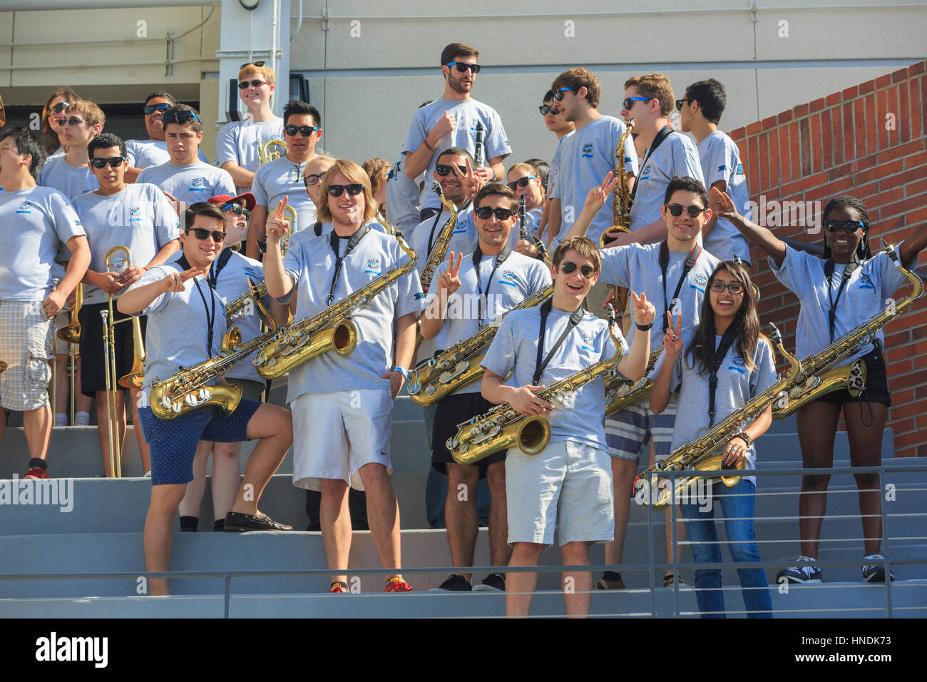 Los Angeles, APR 12: Band an der speziellen Swim mit Mike Ereignis der USC am 12. April 2015 in Los Angeles, Kalifornien Stockfoto