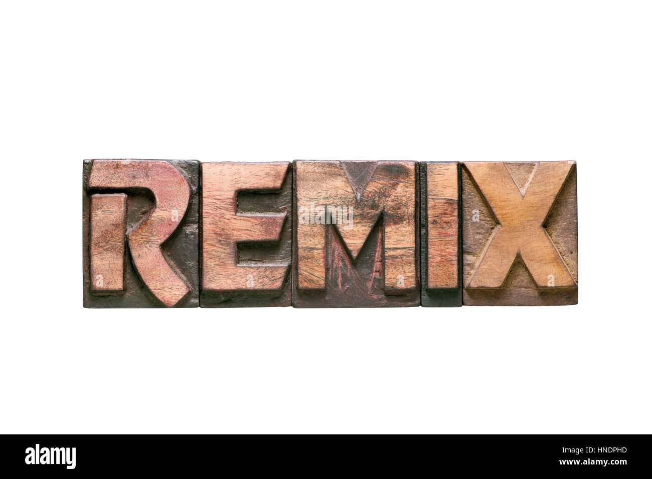 Remix Wort zusammengesetzt aus Vintage Holz Typographie Buchstaben isoliert auf weiss Stockfoto