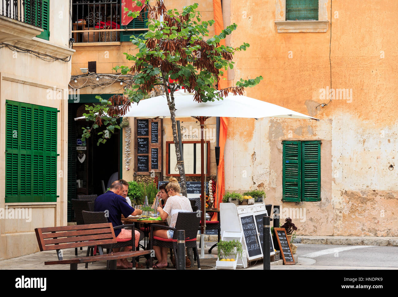 Sommer im Freien essen, Santanyí, Mallorca Stockfoto