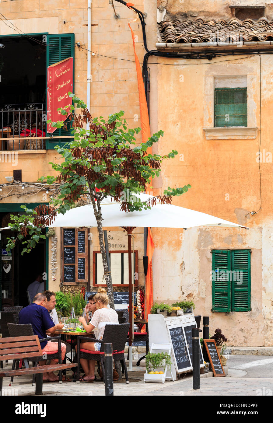 Sommer im Freien essen, Santanyí, Mallorca Stockfoto