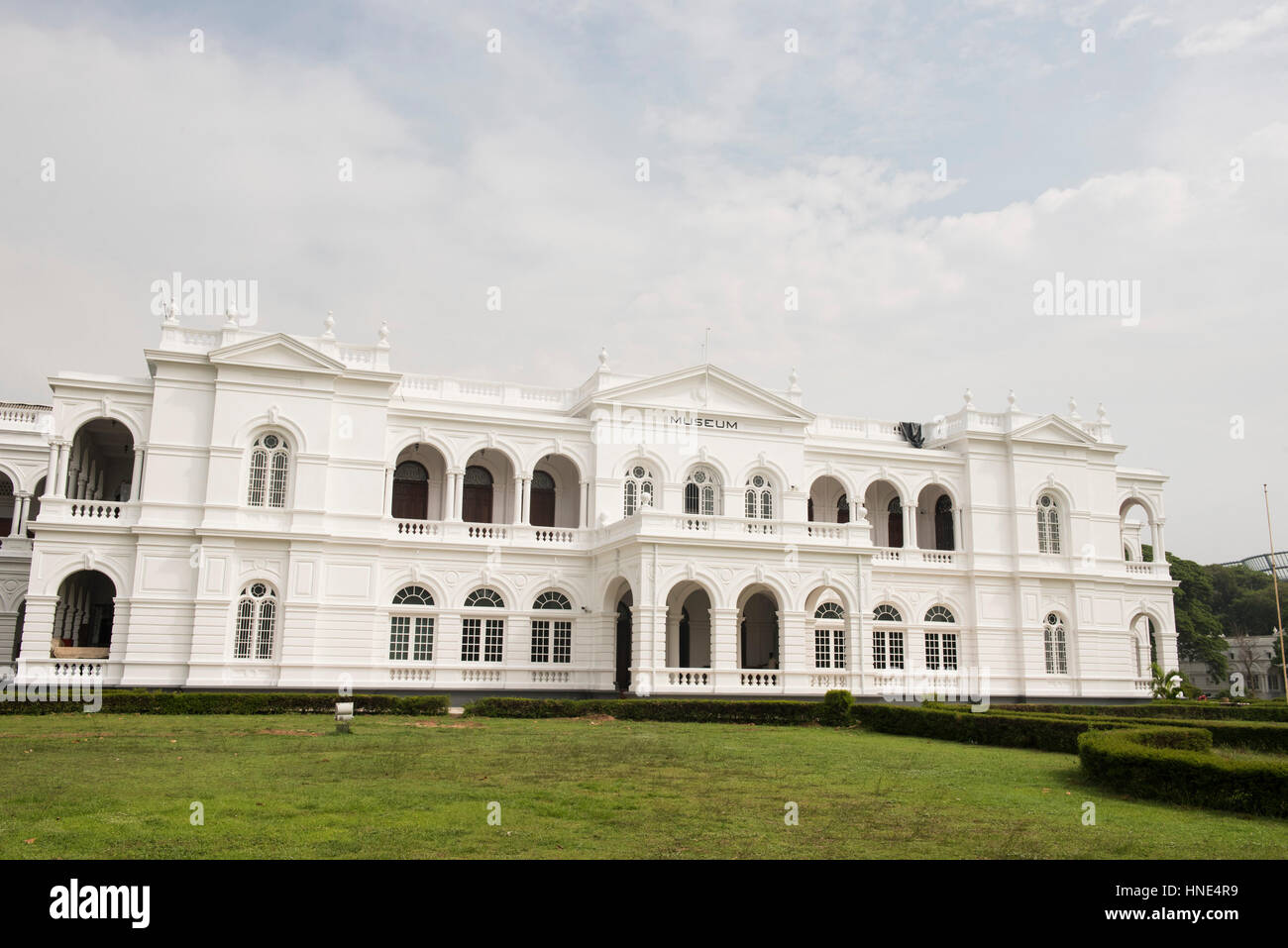 Das Nationalmuseum befindet sich in einem klassizistischen Gebäude aus dem Jahr 1877, Colombo, Sri Lanka Stockfoto