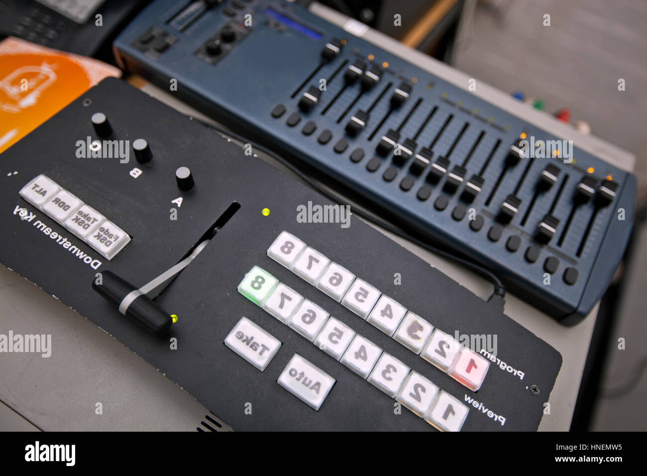 Close-up of sound Recording-Equipment im Fernsehstudio Stockfoto