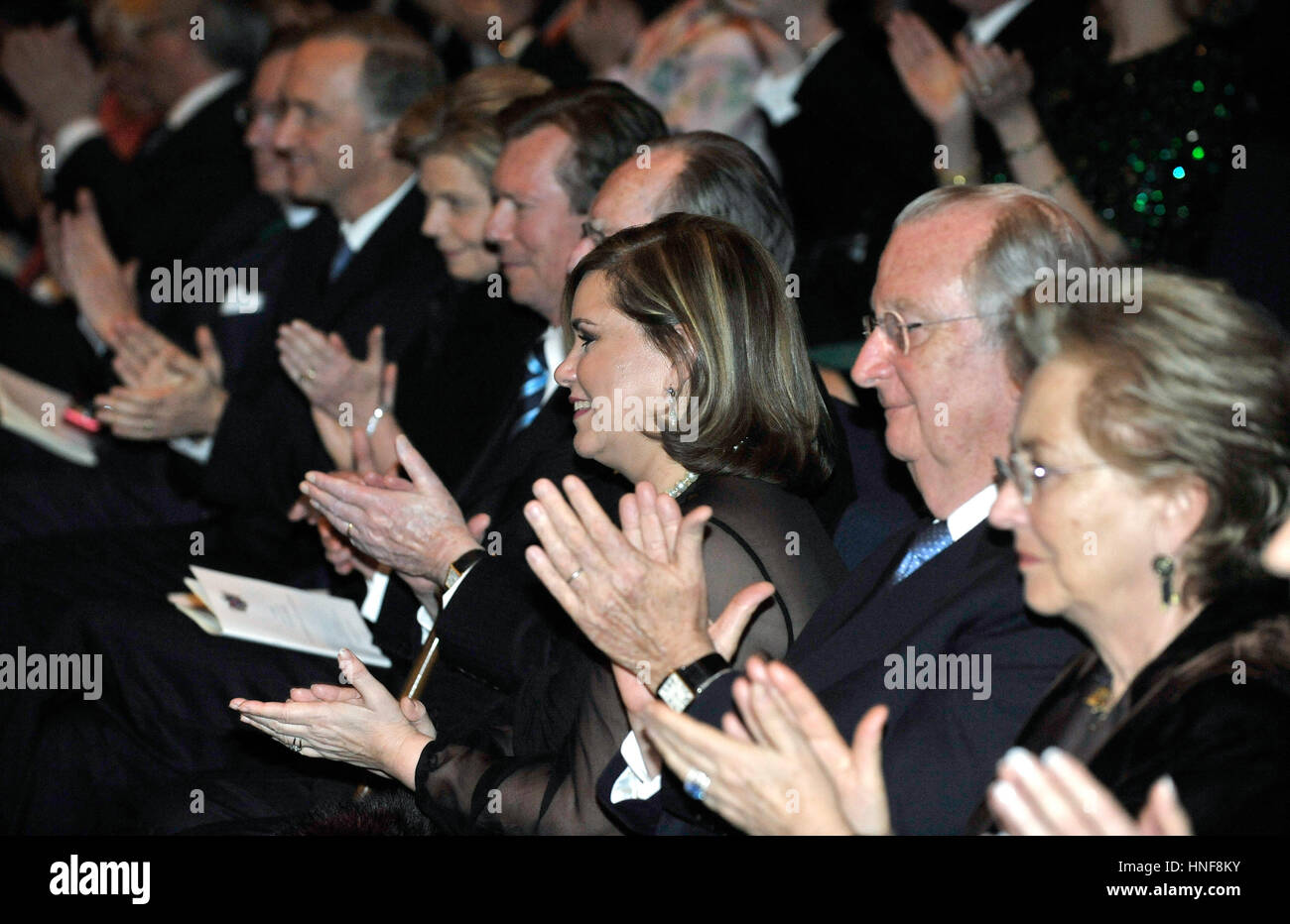 20110105 Luxemburg, Luxemburg: von L. nach R. Luxemburg Großherzog Henri, Luxemburg Großherzog Jean, Luxemburg Großherzogin Maria Teresa, Belgien Stockfoto