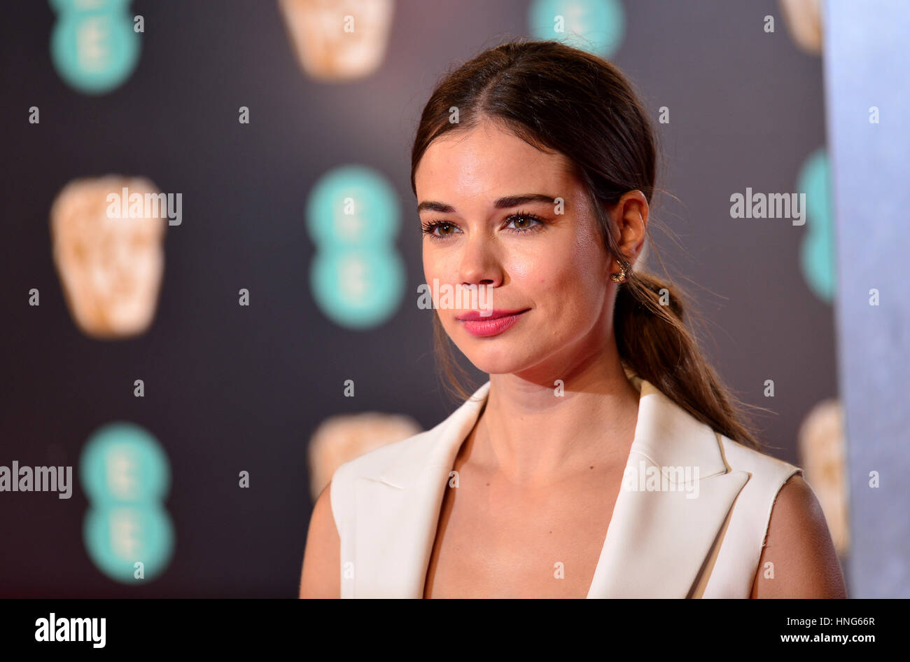 Laia Costa Teilnahme an EE British Academy Film Awards statt in der Royal Albert Hall, Kensington Gore, Kensington, London. Stockfoto
