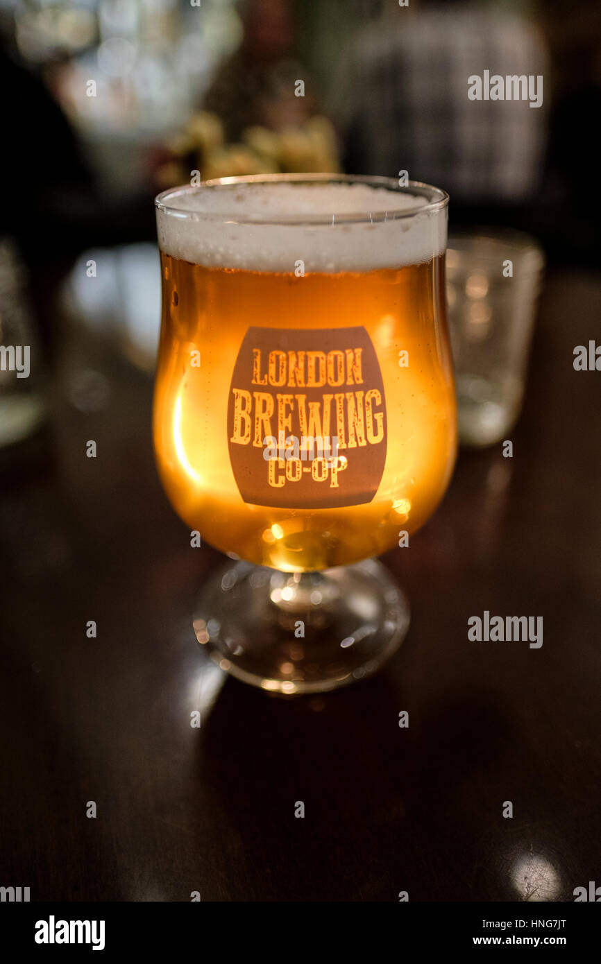 Pivo beer -Fotos und -Bildmaterial in hoher Auflösung – Alamy
