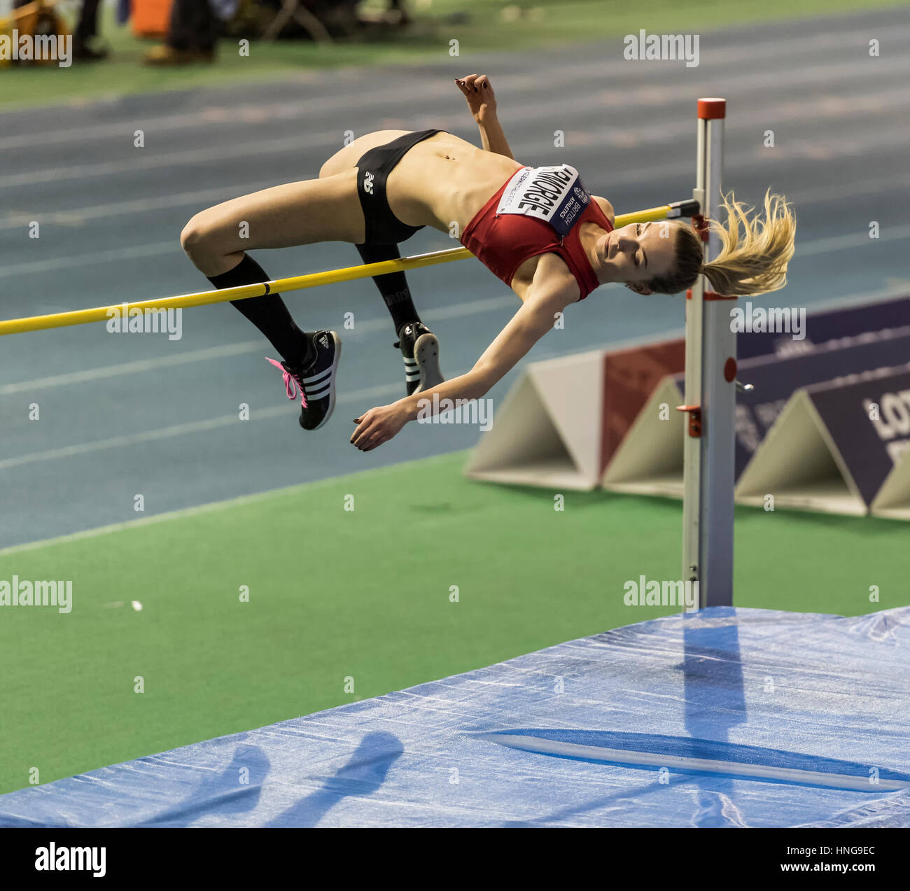 Laura Armorgie konkurriert im Womans Hochsprung Finale. EIS-Sheffield, britischen Leichtathletik Indoor team Studien 2017 Stockfoto