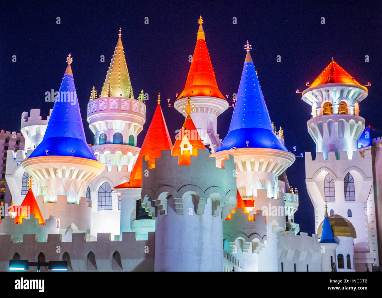 LAS VEGAS - 28 APR: The Excalibur Hotel und Casino in Las Vegas am 28. April 2015, das Hotel war benannt nach König Arthurs Schwert und eröffnete im Jahr 1990 Stockfoto