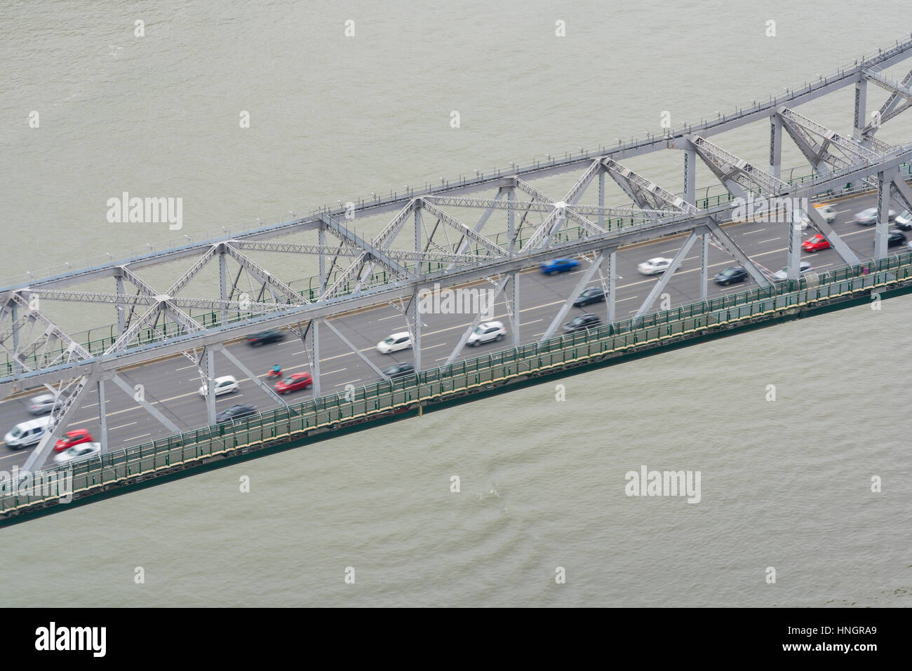 Hohen Verkehrsaufkommens auf der Story Bridge in Brisbane, Australien Stockfoto
