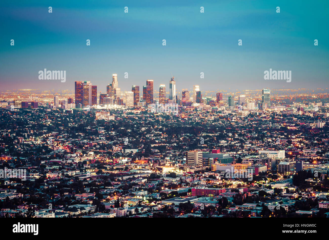 malerische Aussicht auf Los Angeles Hochhäuser am Sonnenuntergang, Kalifornien, Usa. Stockfoto