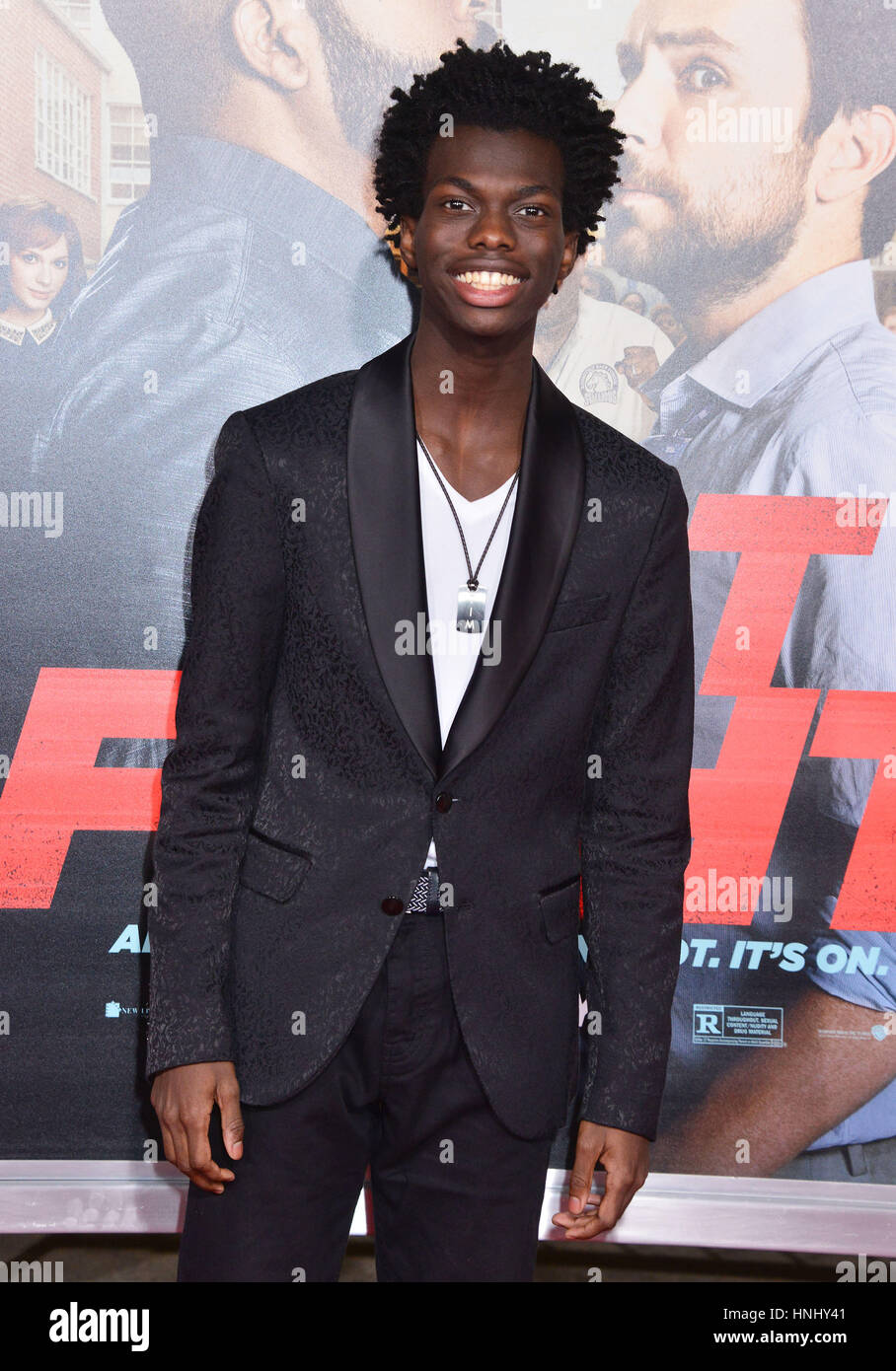 Los Angeles, USA. 13. Februar 2017. Tim Johnson Jr 014 die Faust kämpfen Premiere im Westwood Village Theatre in Los Angeles angekommen. 13. Februar 2017. Bildnachweis: Longifilis / USA/Alamy Live News Stockfoto