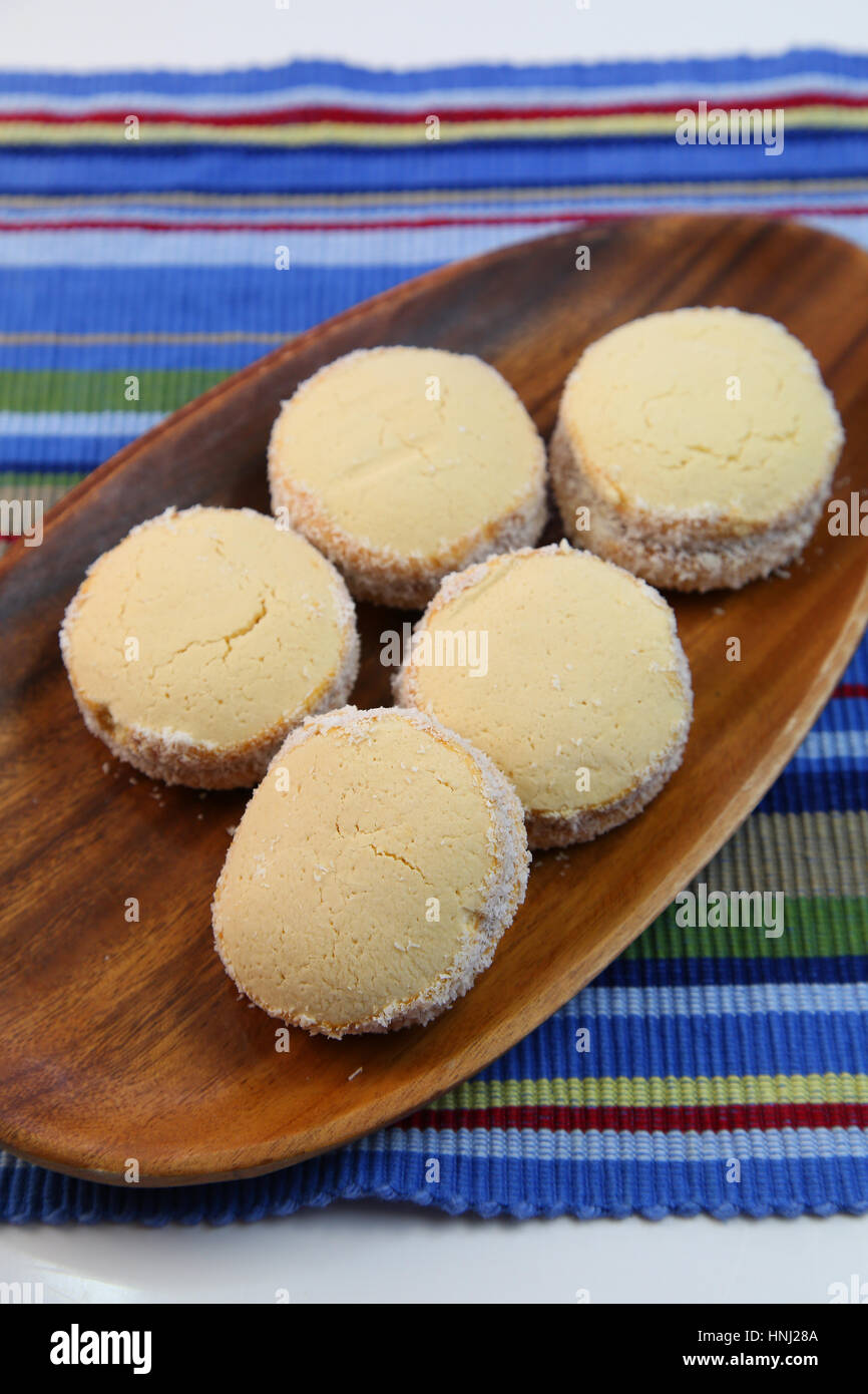 Alfajor cookie -Fotos und -Bildmaterial in hoher Auflösung – Alamy