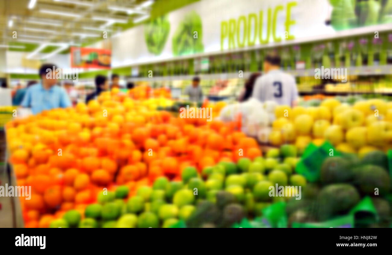 Chinesischer Feuertopf Combo Pakete zum Verkauf in einem Supermarkt Stockfoto