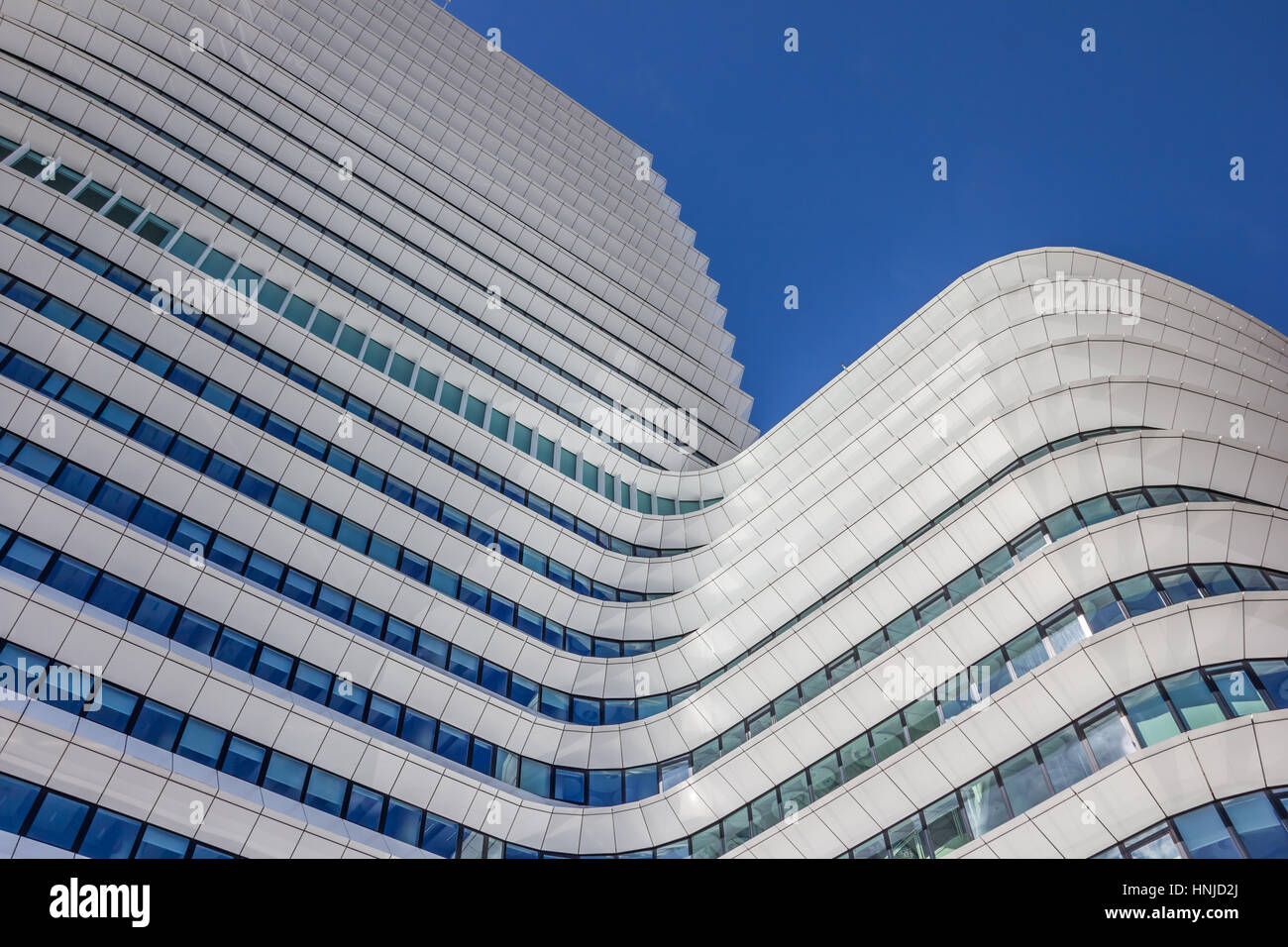 Moderne Architektur in ein Regierungsgebäude in Groningen, Holland Stockfoto