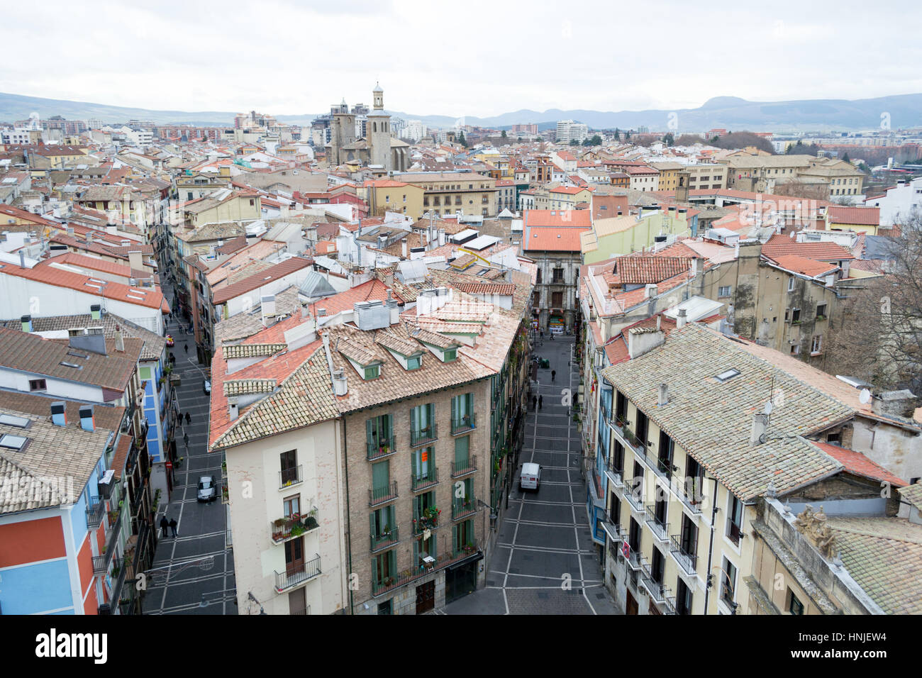 Die Bell Tower Pamplonas Kathedrale bietet eine fantastische Aussicht auf die Altstadt Stockfoto