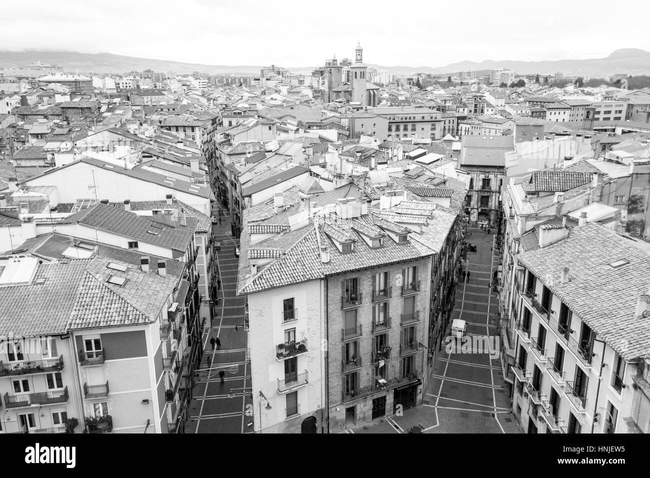 Die Bell Tower Pamplonas Kathedrale bietet eine fantastische Aussicht auf die Altstadt Stockfoto