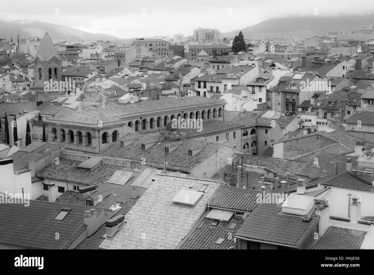 Die Bell Tower Pamplonas Kathedrale bietet eine fantastische Aussicht auf die Altstadt Stockfoto