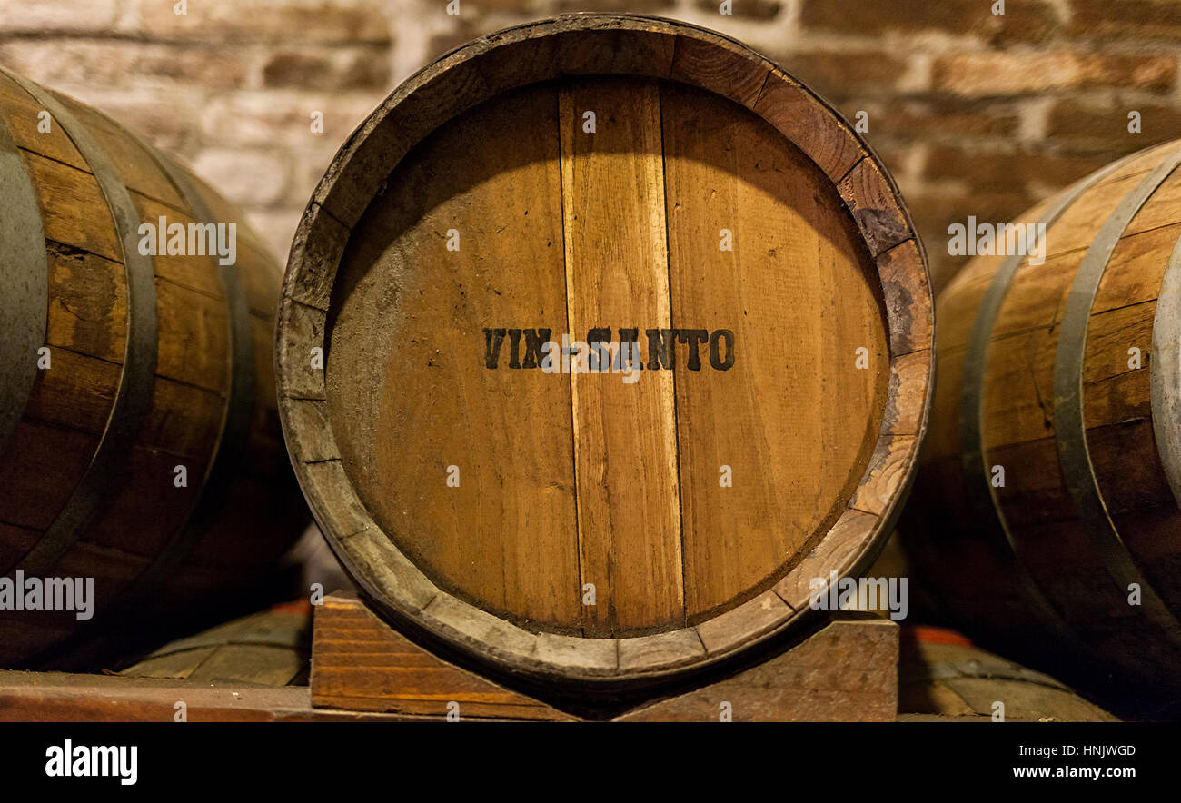 Vin santo Fotos und Bildmaterial in hoher Auflösung Alamy