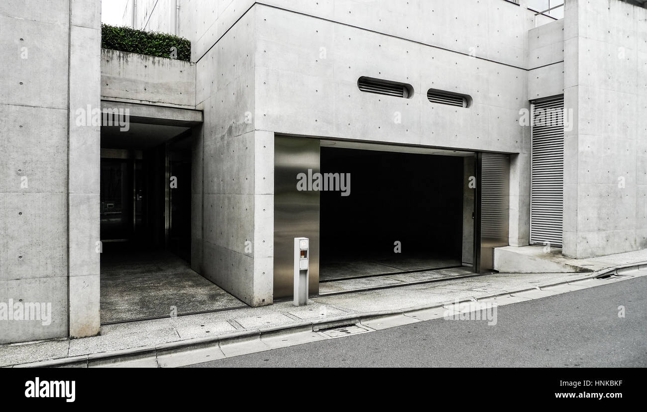 Brutalistische Garage Stockfotos Brutalistische Garage Bilder