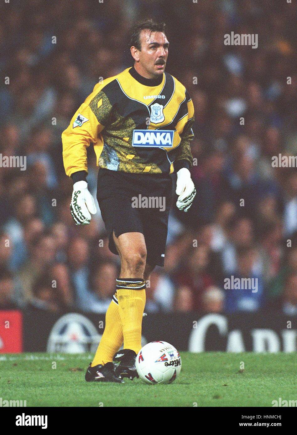 NEVILLE SOUTHALL EVERTON FC 31. August 1995 Stockfoto