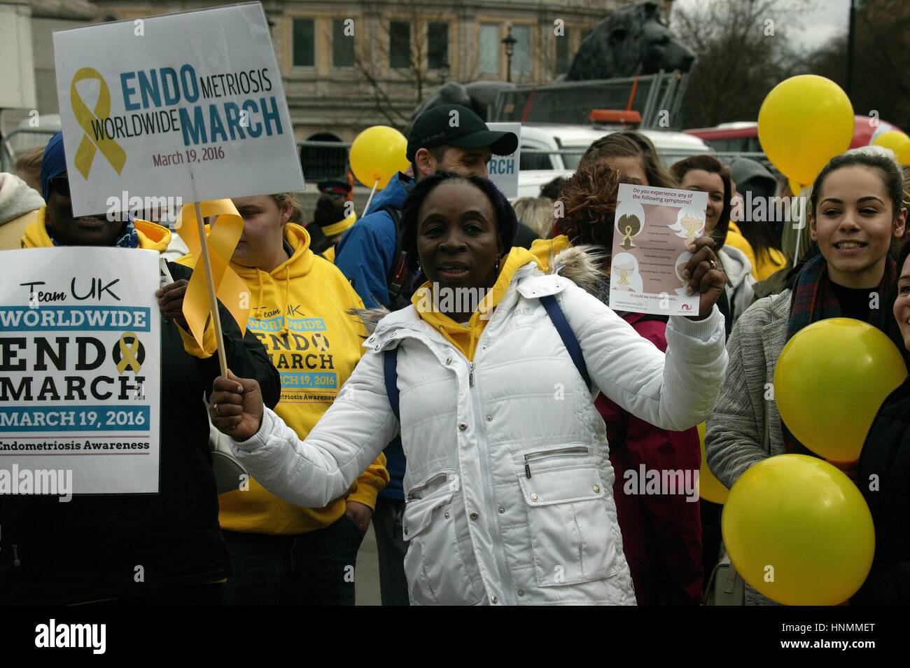 Die UK Endometriose weltweit März in London zur Sensibilisierung für die Krankheit. Stockfoto
