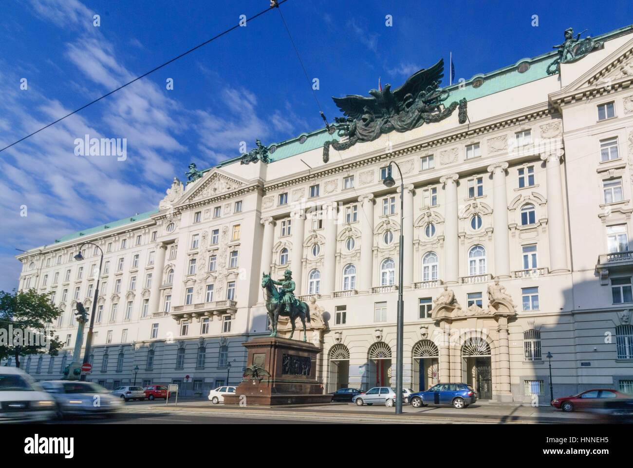 Wien, Wien, Regierungsgebäude (ehemalige Kriegsministerium, jetzt Sitz der  verschiedenen Ministerien) am Stubenring mit Radetzky-Denkmal, 01.  Altstadt, Wie Stockfotografie - Alamy