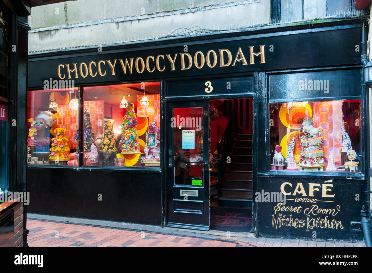 Ein Zweig der Schoko-Laden und Café Choccywoccydoodah in The Lanes, Brighton, UK. Stockfoto