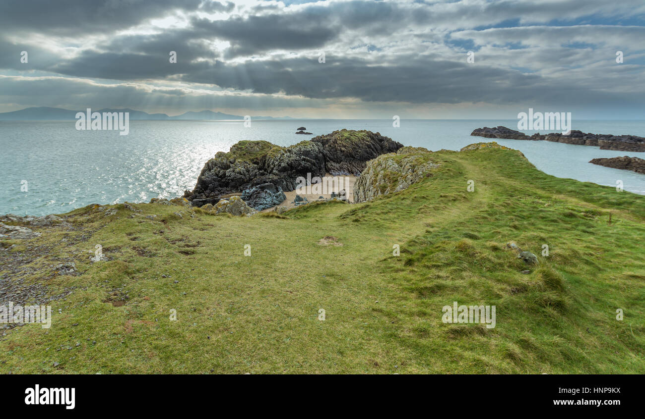 Blick auf die irische See von Llanddwyn Island, Anglesey Stockfoto