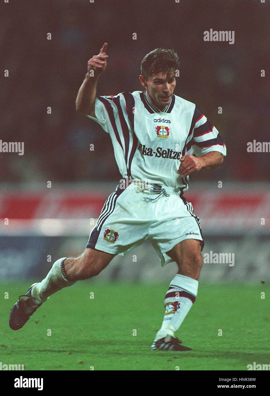 JAN HEINTZE TSV BAYER 04 LEVERKUSEN 4. November 1996 Stockfoto