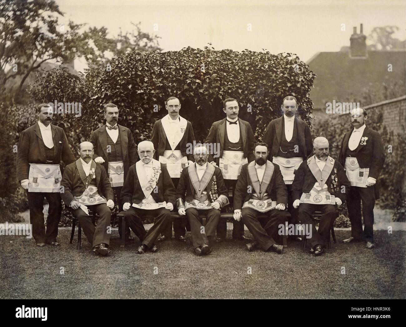 Archiv Bild - Gruppe der Berkshire Freimaurer. Insignien tragen. c1910s. Stockfoto