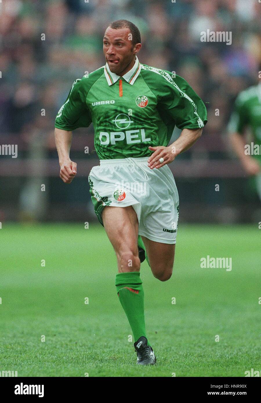 TERRY PHELAN EIRE & CHELSEA FC 4. Juni 1996 Stockfoto